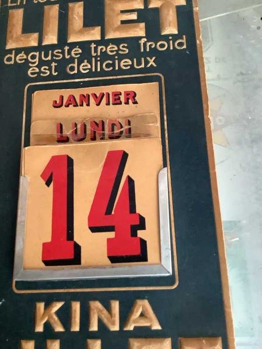 Calendário antigo publicitário dos anos 40