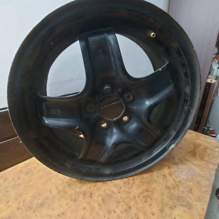 Felga stalowa 16 5x110 GM