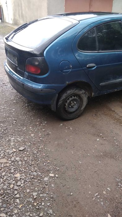 Рено Меган 1 по болтах