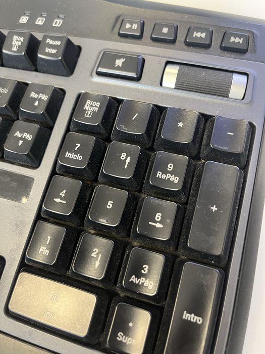 Logitech G19 Gaming Keyboard