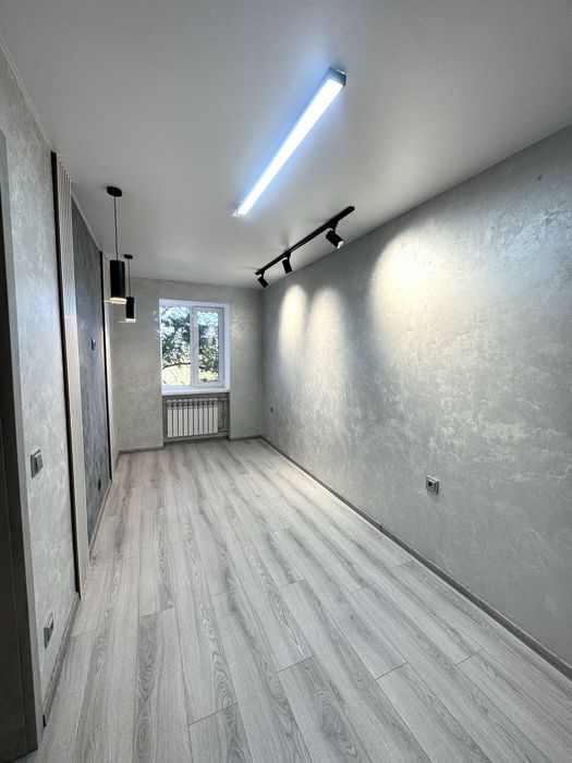 Продам 2-к квартиру, район автовокзала, с евроремонтом