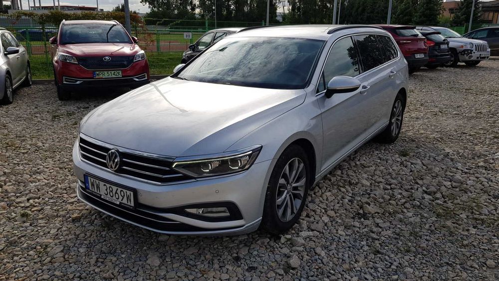 Wynajem samochodu wypożyczalnia samochodów busów 9 osobowych