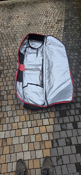 Pokrowiec na deskę  kitesurfing
