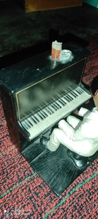 Статуэтка пианист немецкая старая