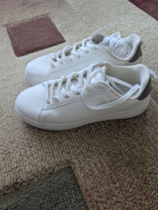 Кеди жіночі Primark