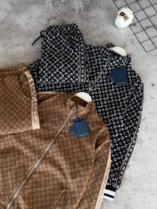 Костюми Louis Vuitton,Lacoste