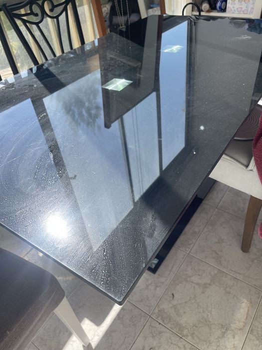 Vendo moveis em bom estado.