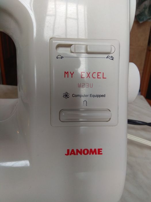 Швацька машина Janome my excel w23u