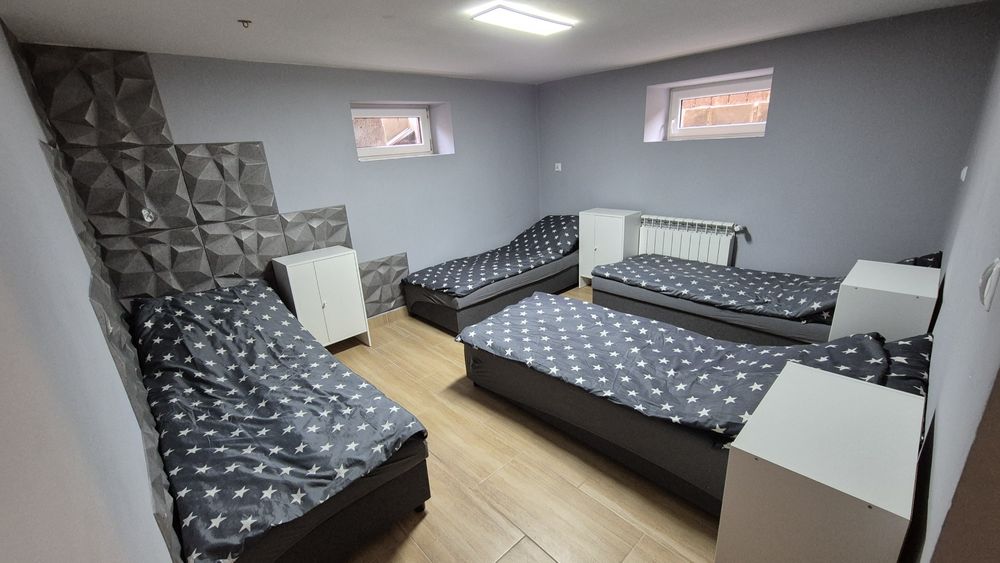 Pokoje hostel nocleg kwatery Nowy Dwór Mazowiecki