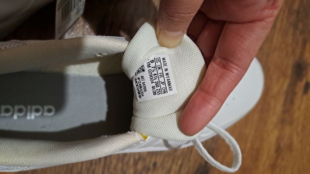 красовки adidas 41 розмір оригінальні