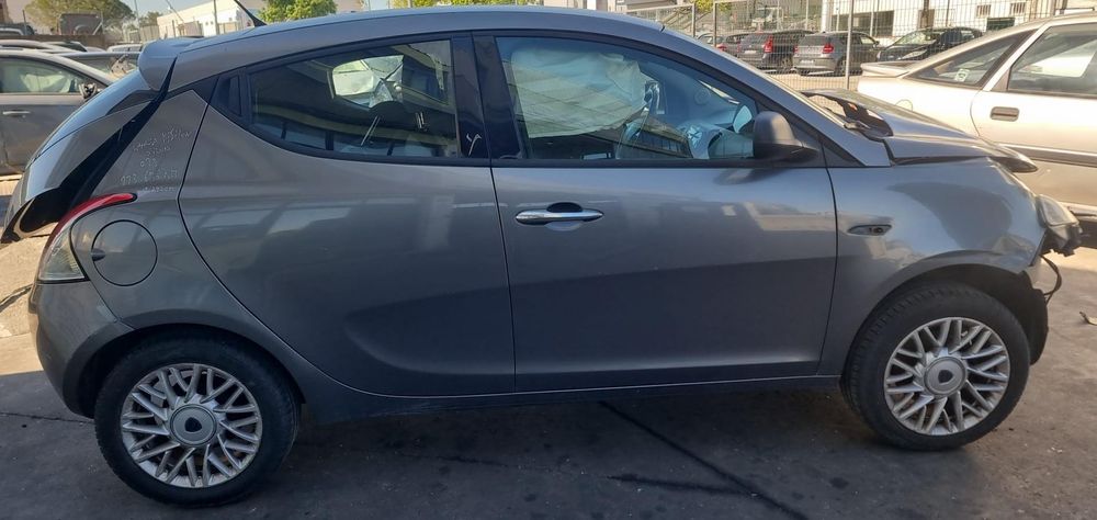 Lancia Ypsilon (843_) 1.2I | 2011 - 2021 - Disponível Para Peças