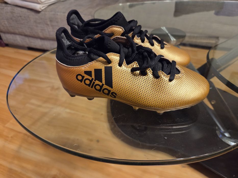 Korki piłkarskie sportowe dla dzieci