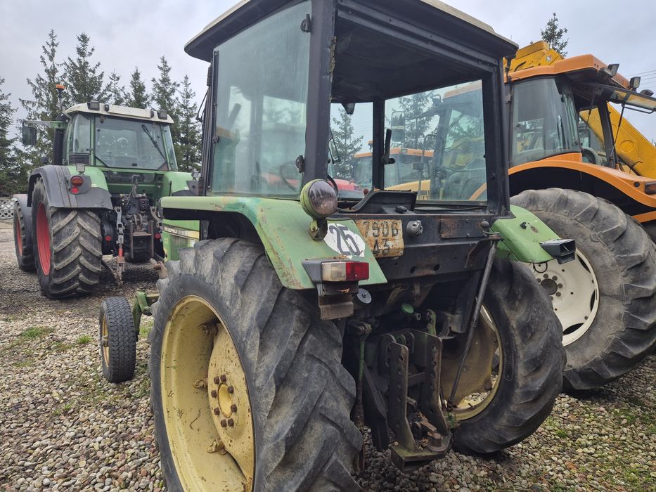 John deere 1640.  Brutto umowa.