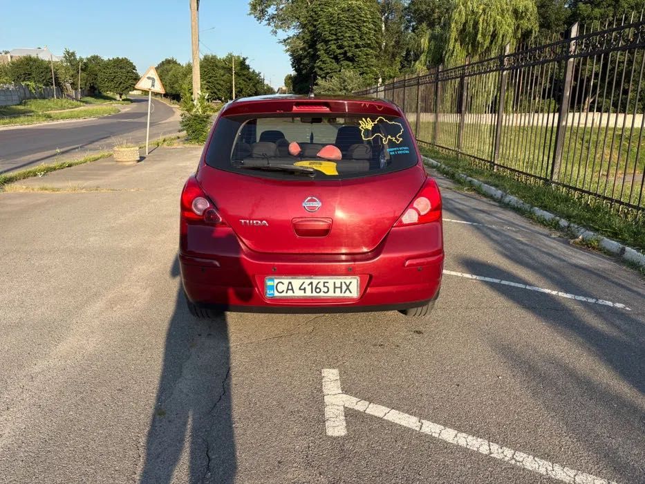 Продам Nissan Tiida