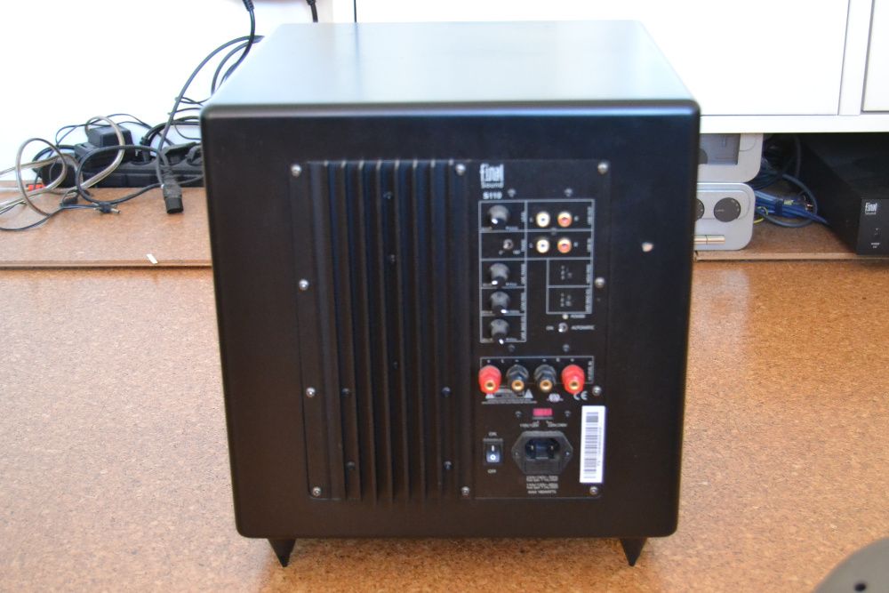 Home Cinema Colunas Electrostática Final Sound 300i+Subwoofer+Receiver