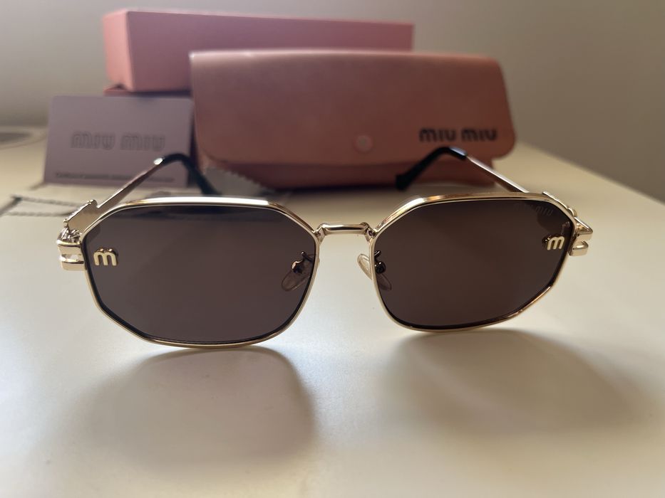 Oculos de sol Miu Miu