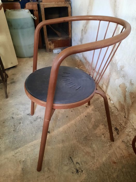 Cadeiras de metal - Usadas