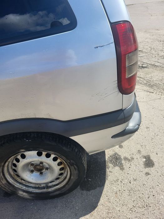 Продам автомобиль Opel Zafira