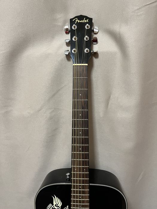 Акустическая гитара Fender
