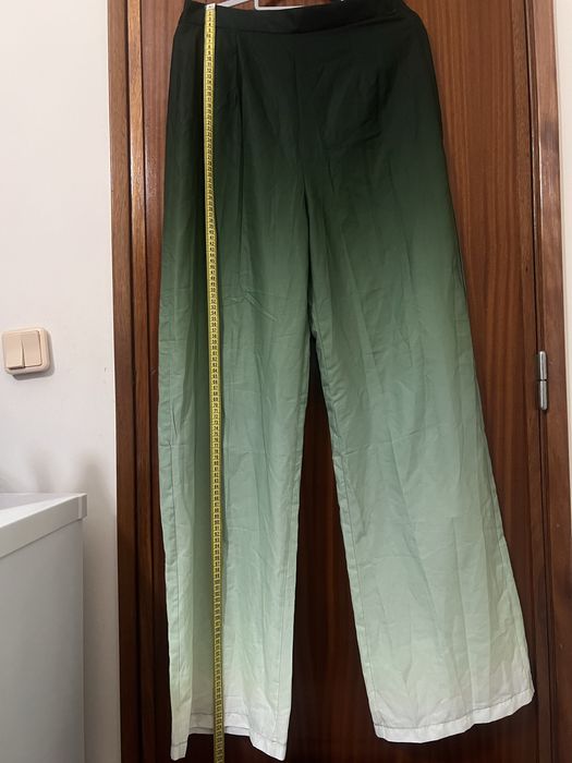 Calça verde escuro