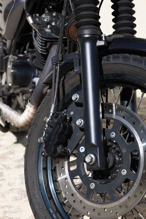 Bluroc Legend 125 Café Racer 2021 – 10.100 km – Estado impecável
