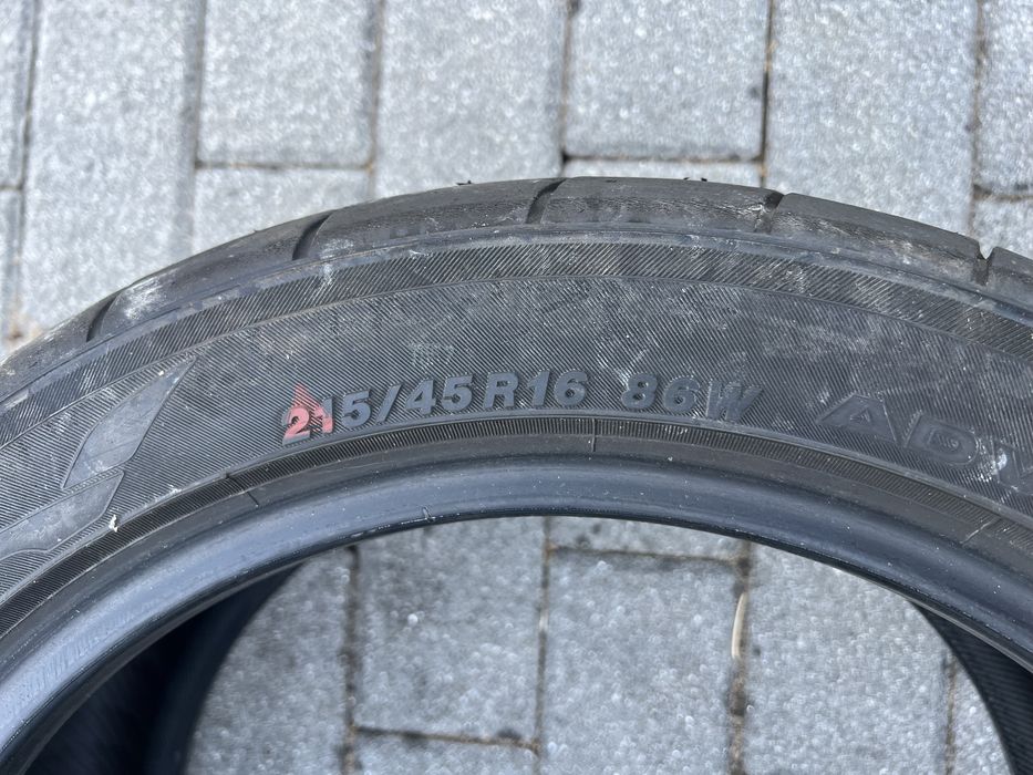 215/45/16 Yokohama Advan Neova AD08 semislick