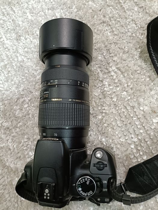 Máquina fotográfica Canon Ds126071