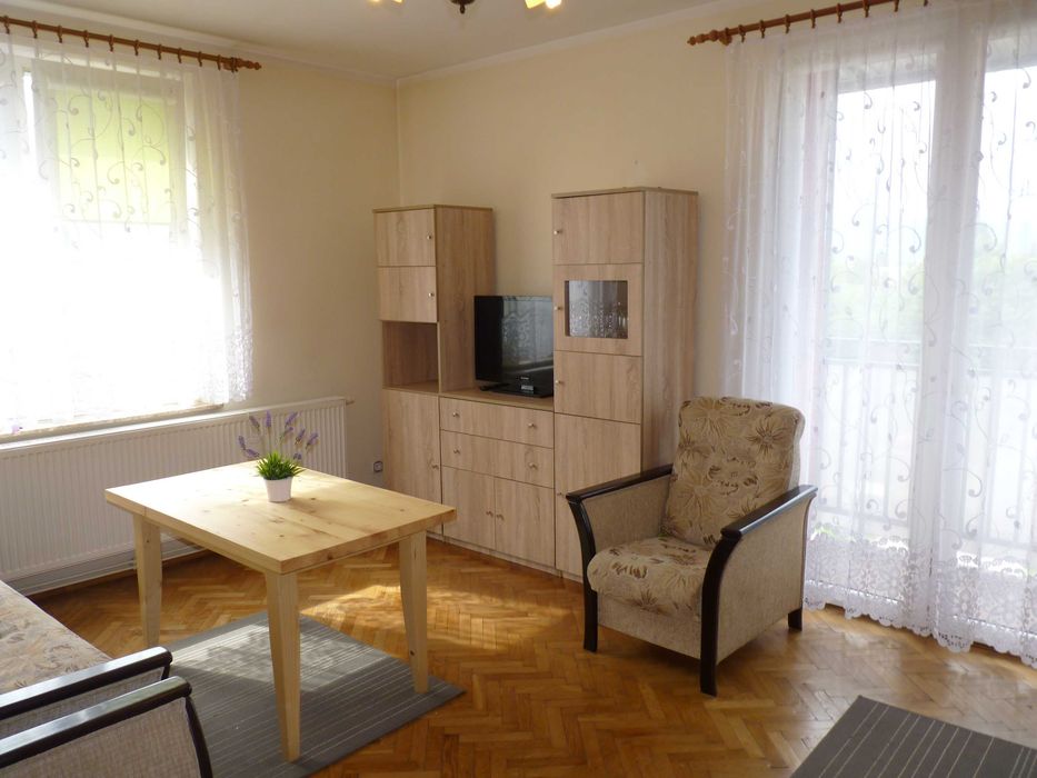 Wynajmę dużą kawalerkę w Żywcu