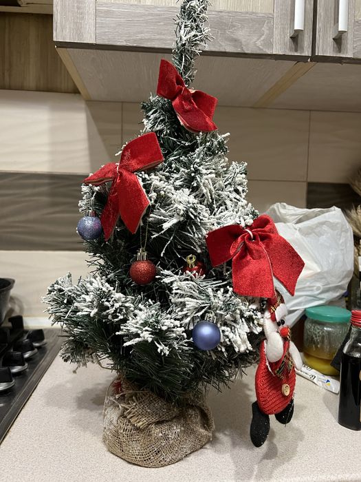 Ялинка штучна