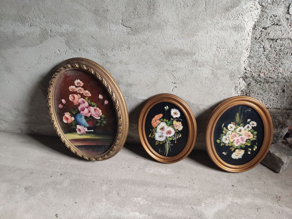 Quadros antigos pintados a mao