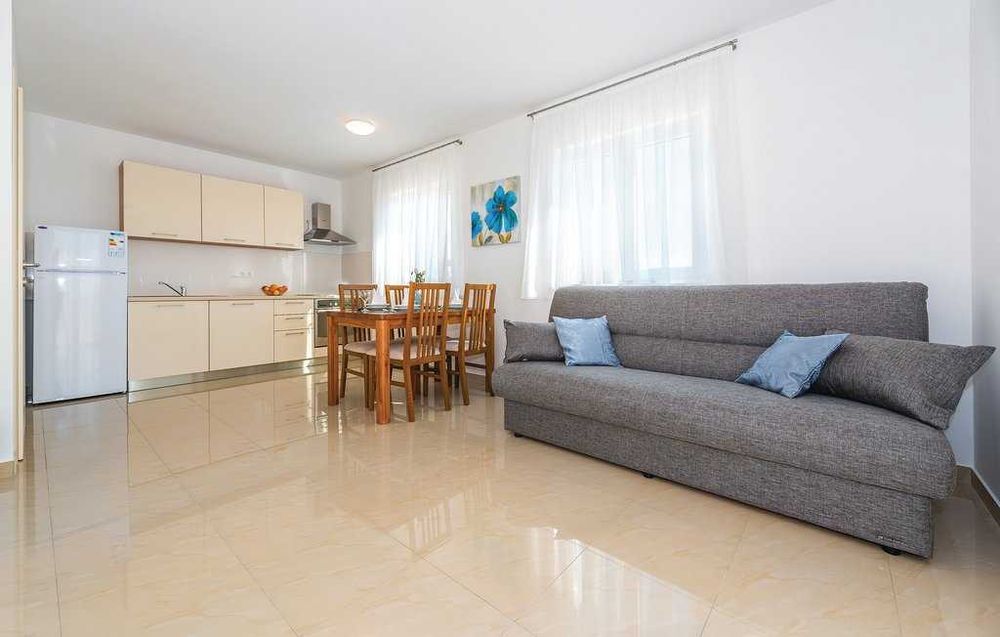 Wakacje 2026, Chorwacja, Rogoznica, dom dla 12 osób z basenem