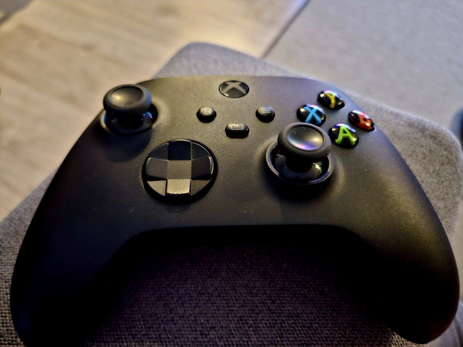 Konsola Xbox Series X Jak Nowa‼️‼️‼️Bardzo długa gwarancja. Prezent‼️