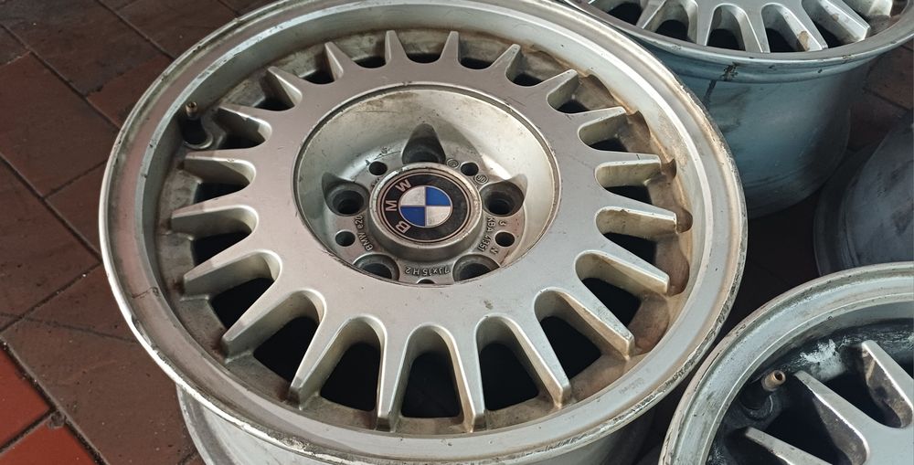 Jantes 15 BMW 5x120 Bottle Cap Style 2