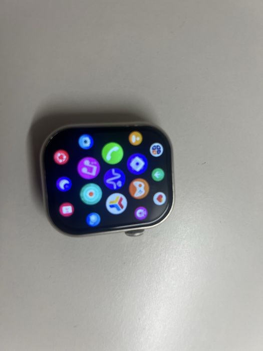 Смарт годинник новий