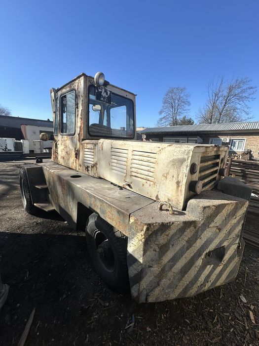 Погрузчик Львовский