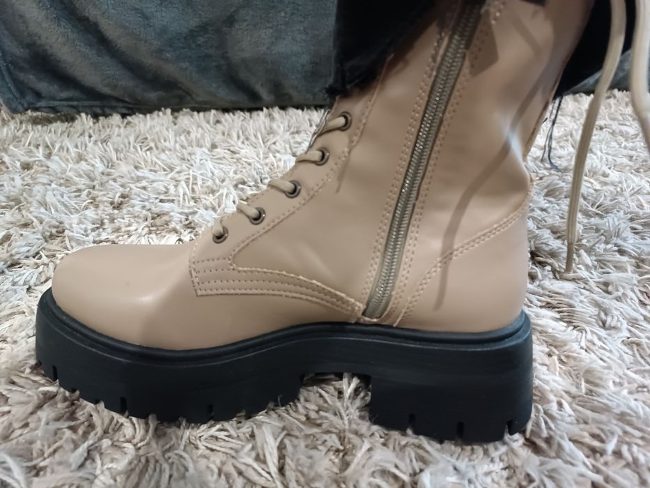 Ботинки Stradivarius 38