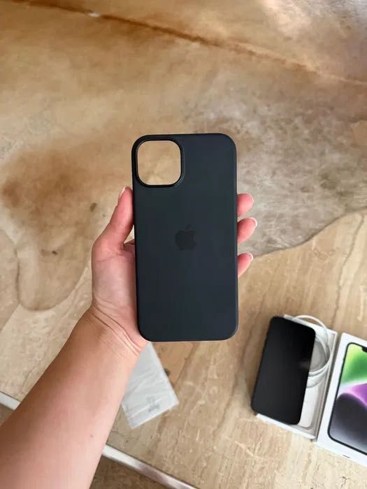 iPhone 14 128GB Midnight