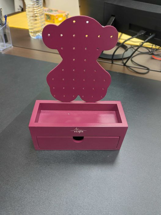 Porta‑brincos/organizador em madeira “My Toys”