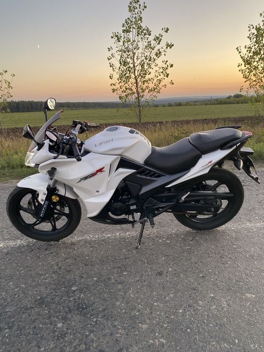 Продам lifan kpr 200