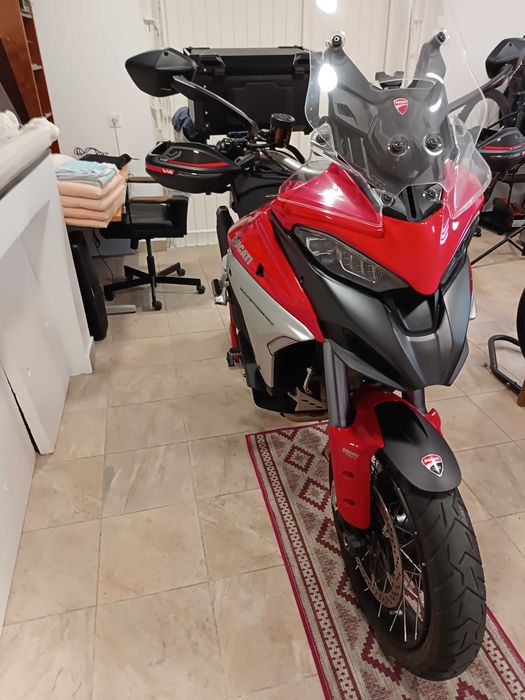 Ducati multistrada V4S