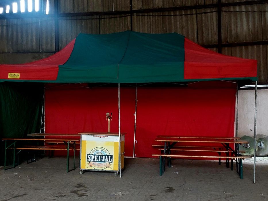 Namiot plenerowy z nalewakiem