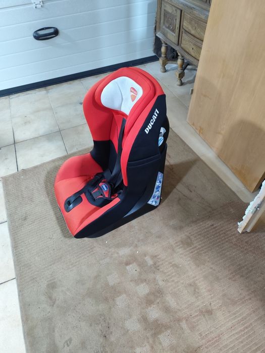 Cadeira carro Chicco Bebé DUCATI