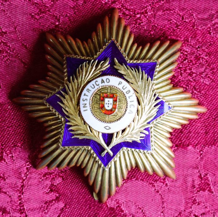 Placa Grande Oficial Ordem de Instrução Pública Estado Novo prata