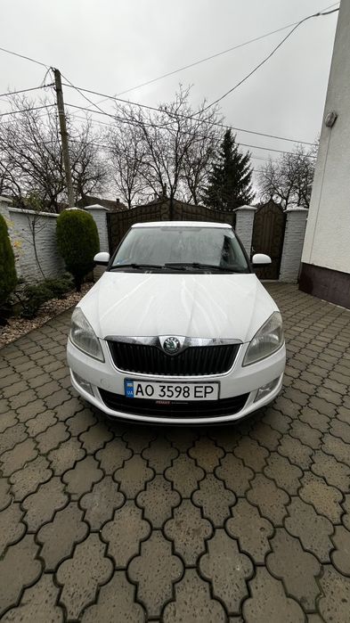 Skoda Fabia Comby 2012 року