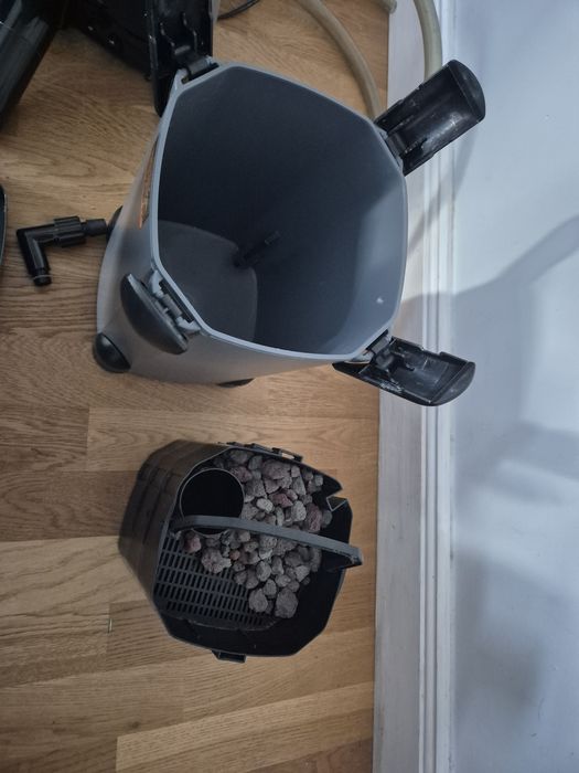 Zewnętrzny kubeł filtrujący do akwarium SOBO SF-1000F-UF