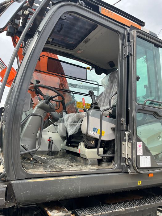 Koparka kołowa Hitachi 170 W zaxis