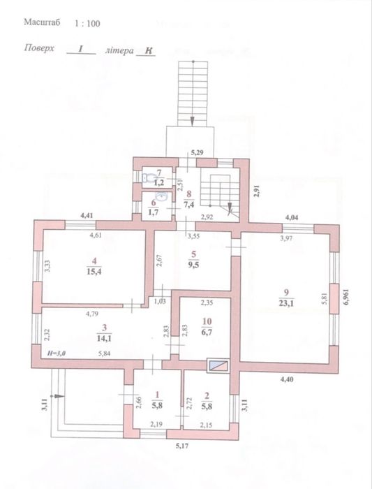 Будинок з банею та басейном в мальовничому місті