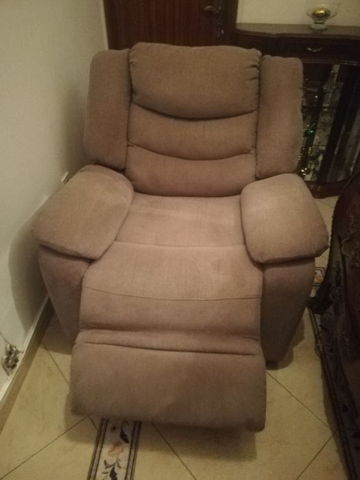 Vendo Cadeirão relex sem uso