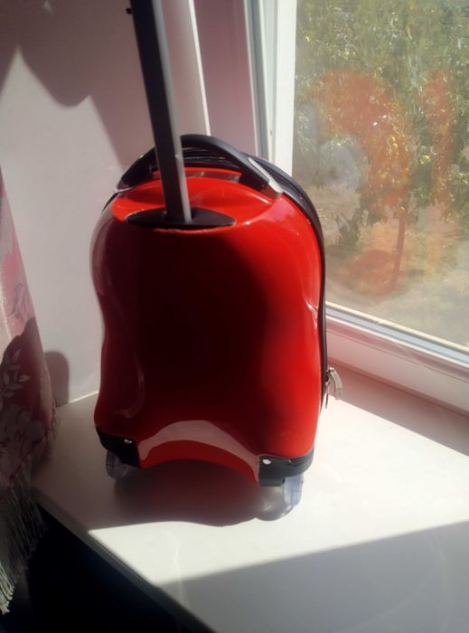 Чемодан детский на 2-х колесах "