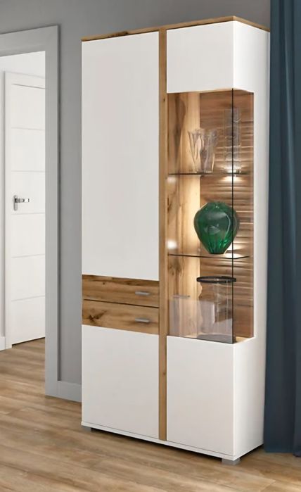 Witryna Alamo podswietlana BRW